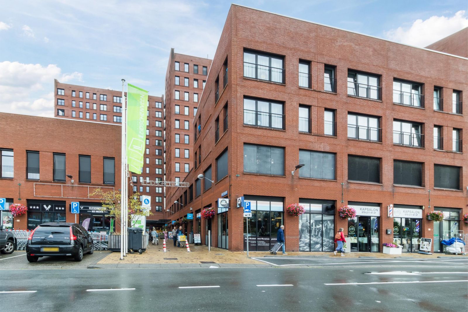 Simon Carmiggelthof 129