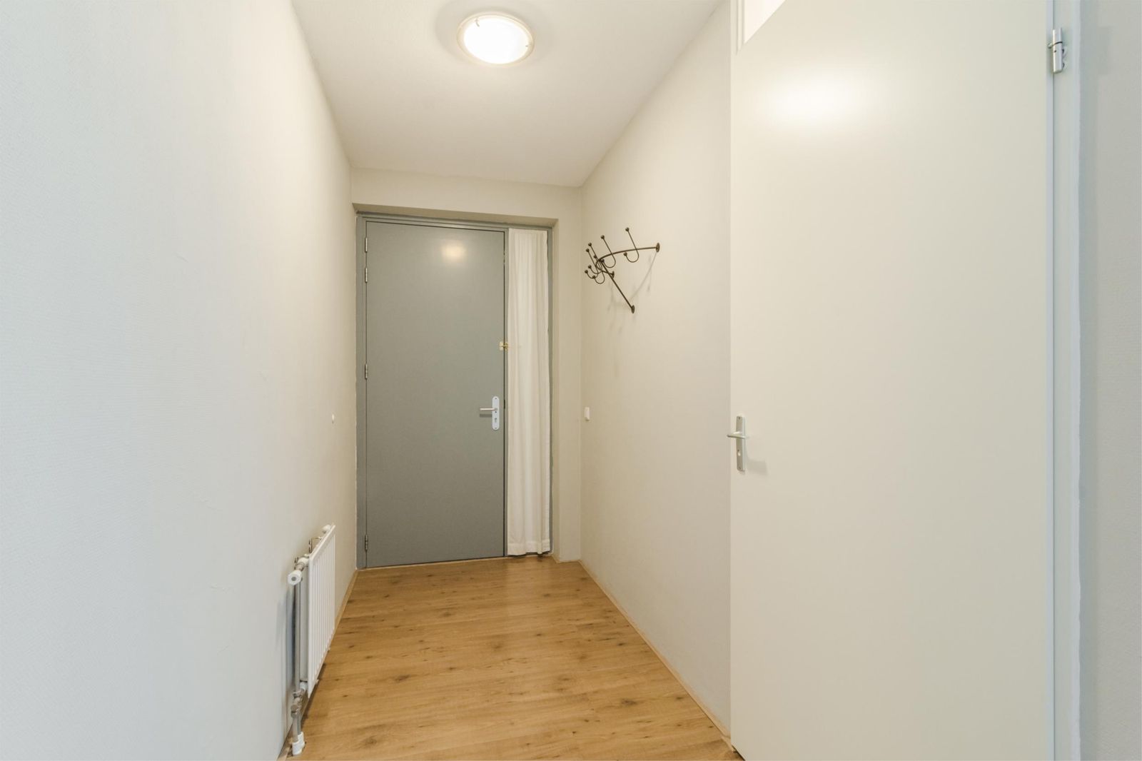 Simon Carmiggelthof 129