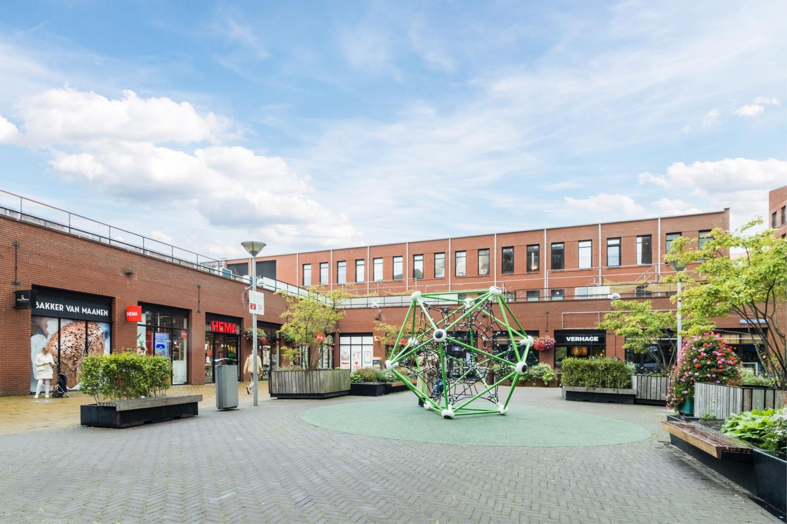 Simon Carmiggelthof 129