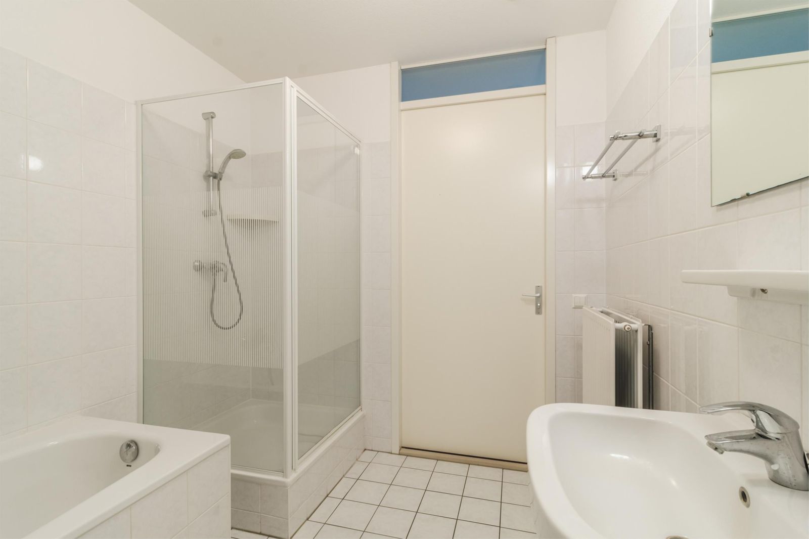 Simon Carmiggelthof 129