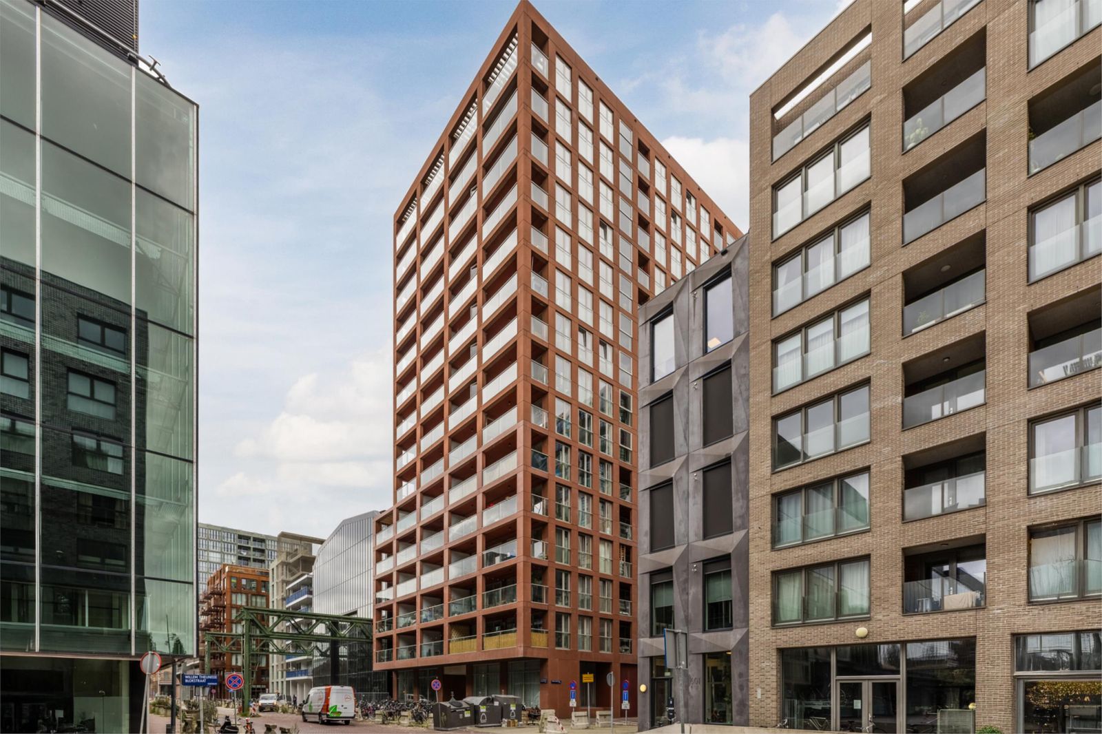 Oostenburgermiddenstraat 585