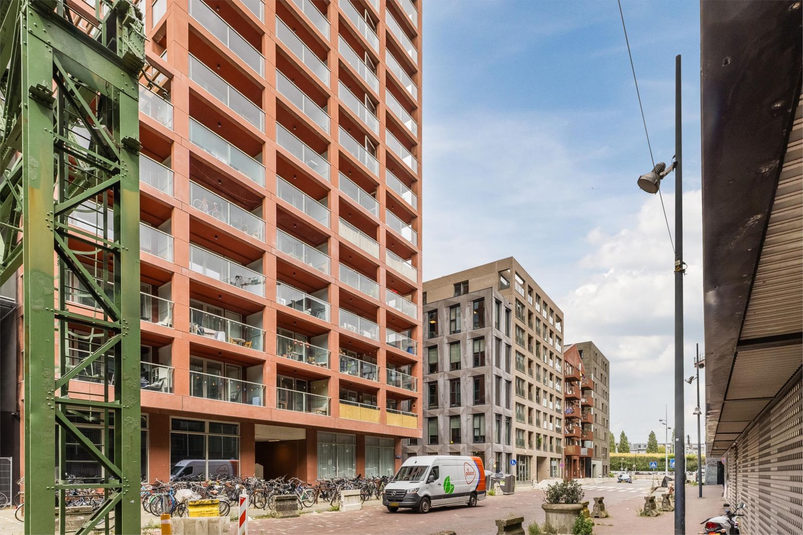 Oostenburgermiddenstraat 585