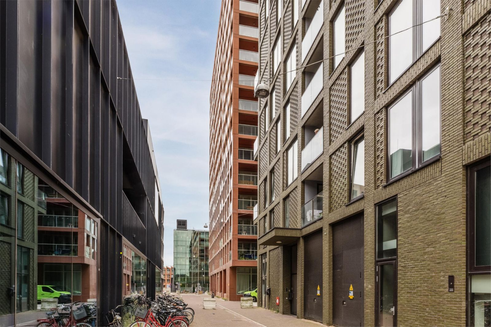 Oostenburgermiddenstraat 585