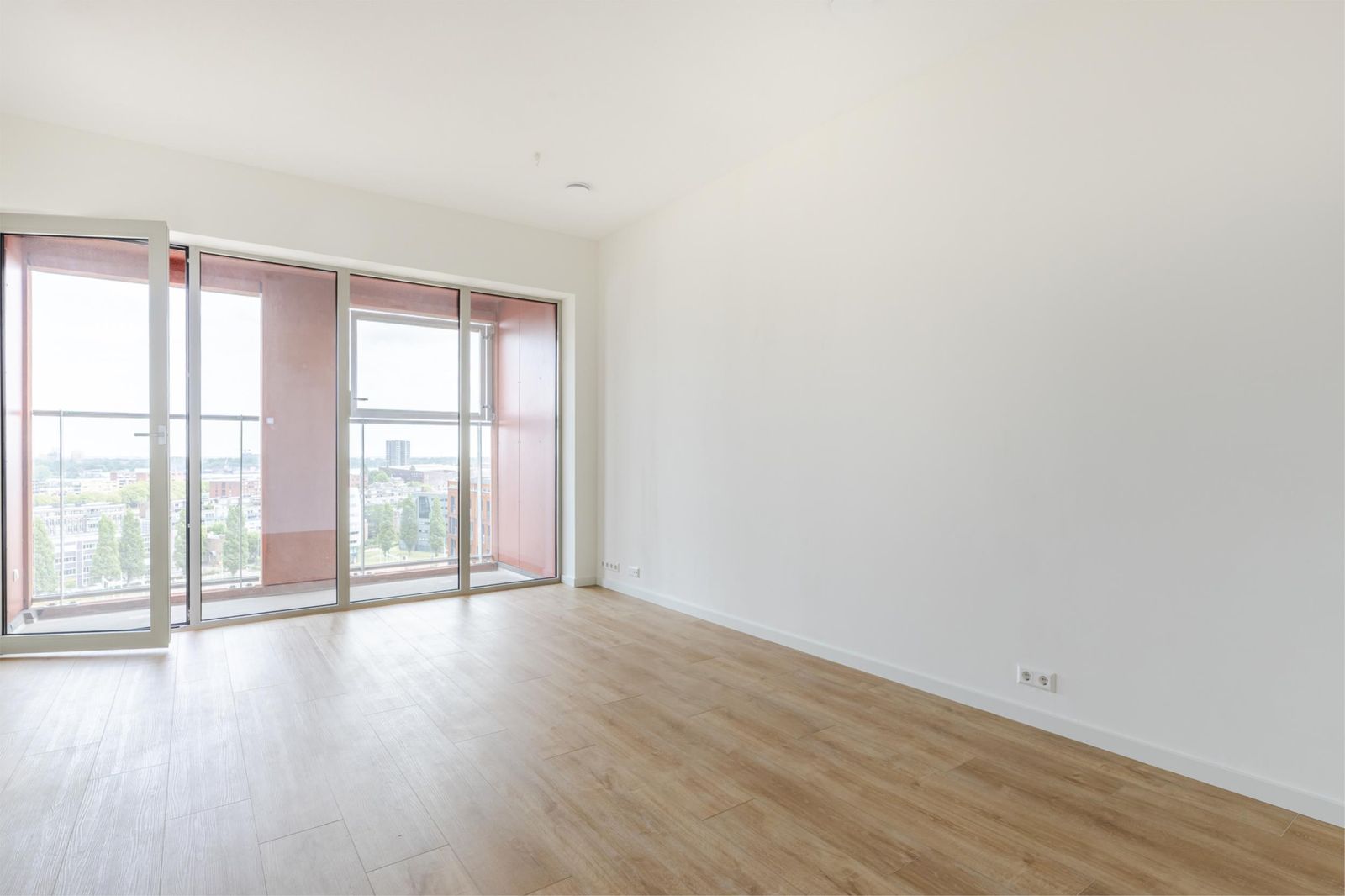 Oostenburgermiddenstraat 585