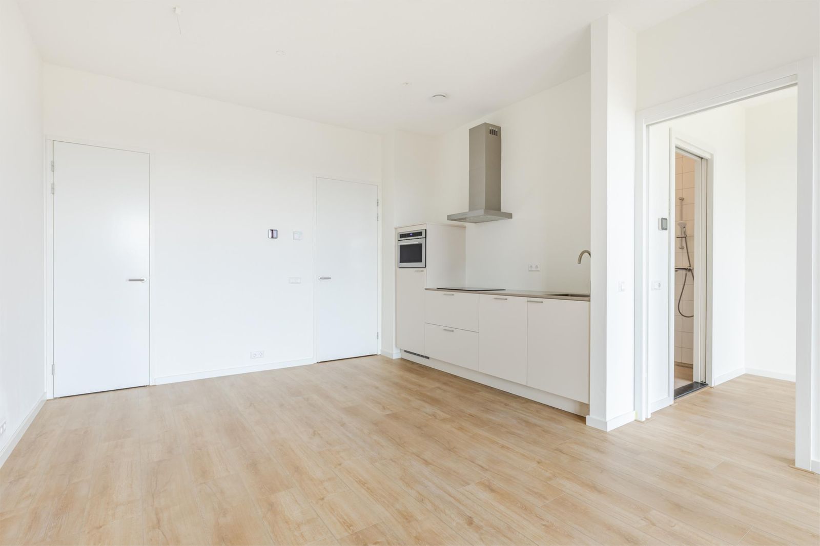 Oostenburgermiddenstraat 585