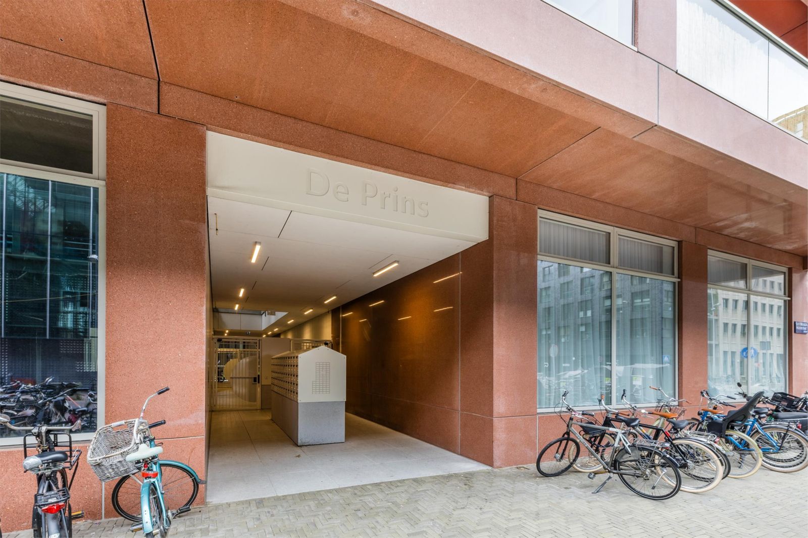 Oostenburgermiddenstraat 585