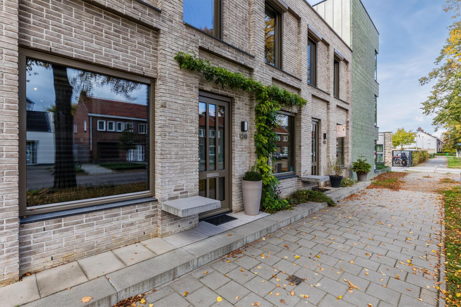 Burgemeester van Oppenstraat 130