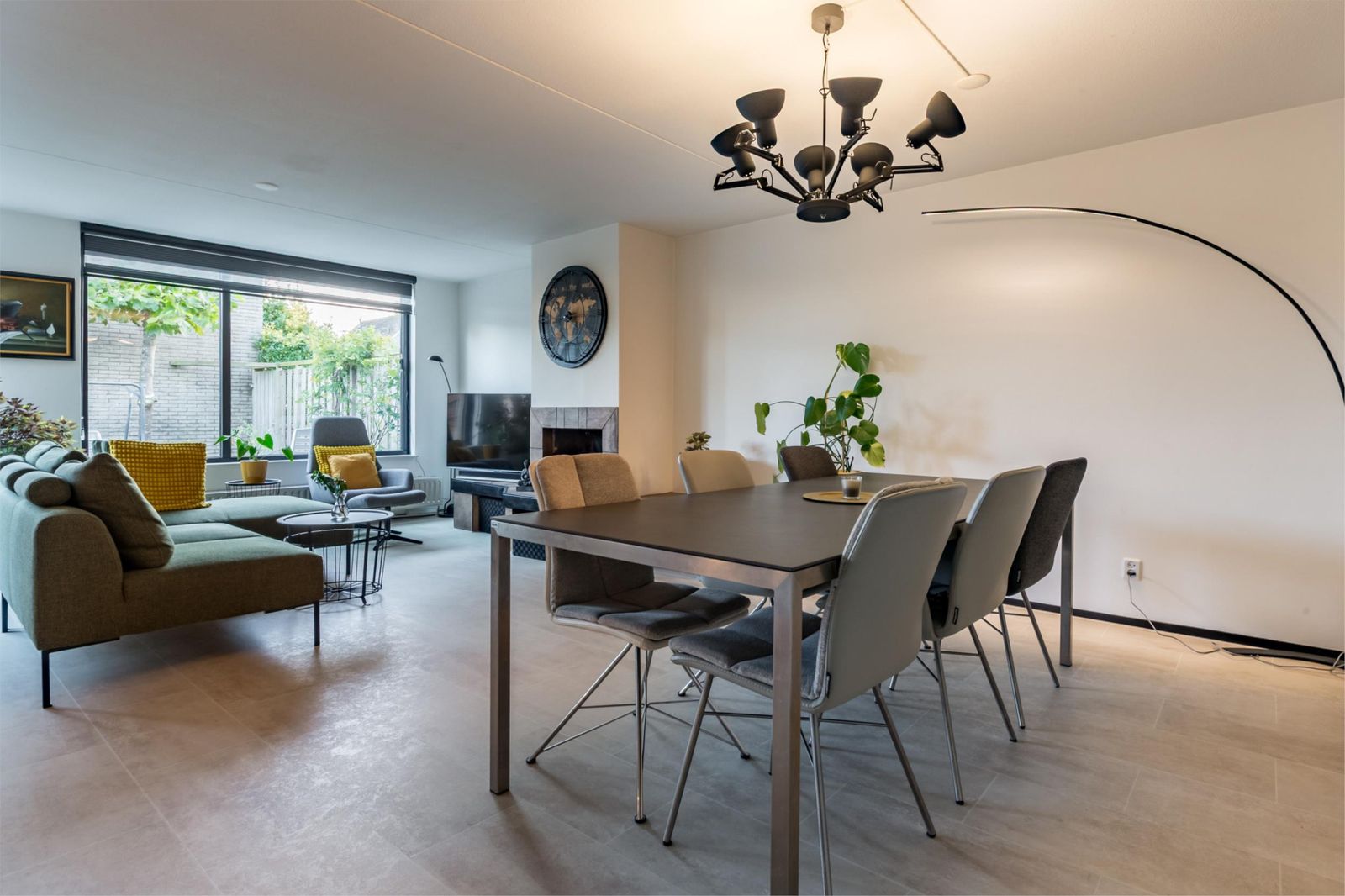 Lelietje-van-Dalenstraat 2