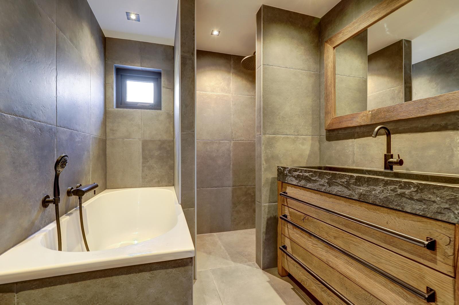 Dr. Slotemaker de Bruïnestraat 38