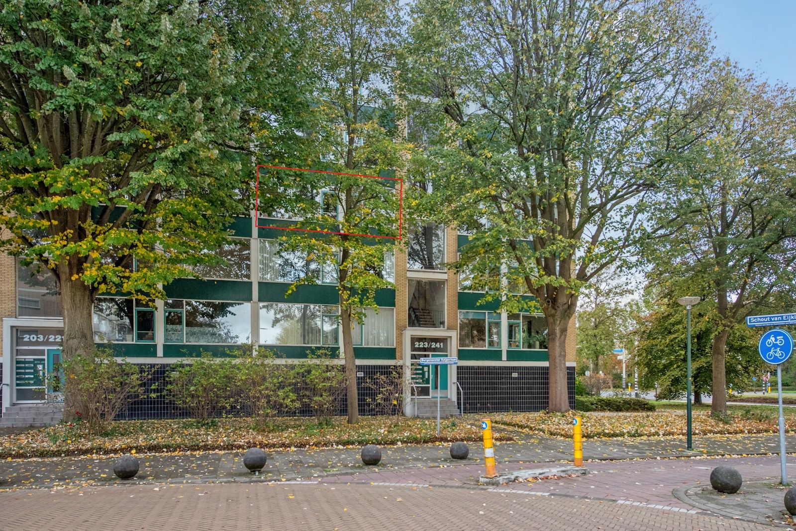 Burgemeester Keijzerlaan 227