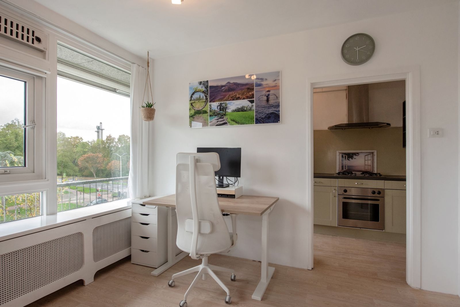 Burgemeester Keijzerlaan 227