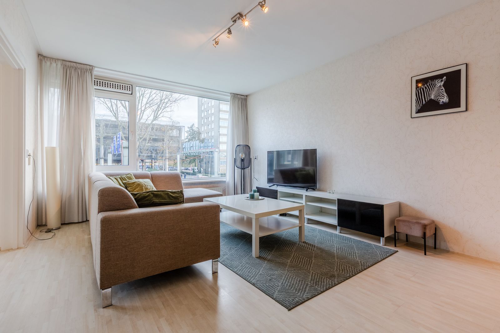 Mr. F.A. van Hallweg 80