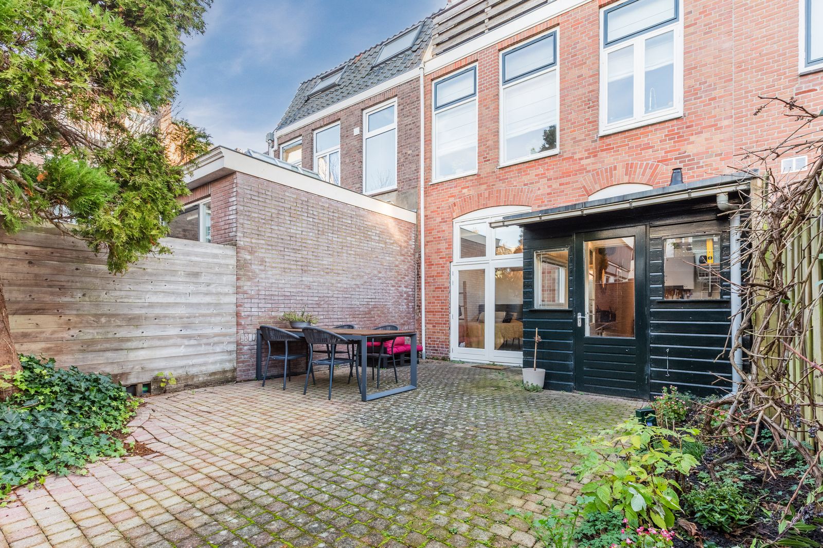 Waldeck Pyrmontstraat 4ZW