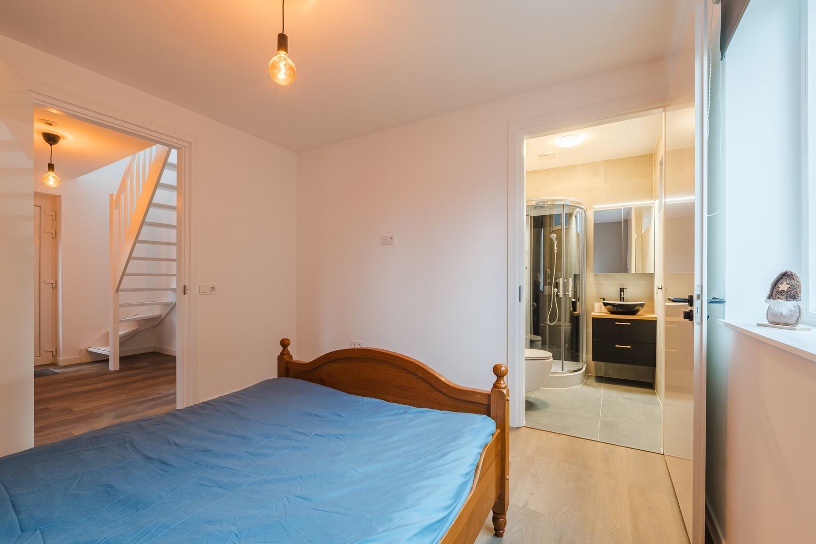 Van Ruysdaelplantsoen 2