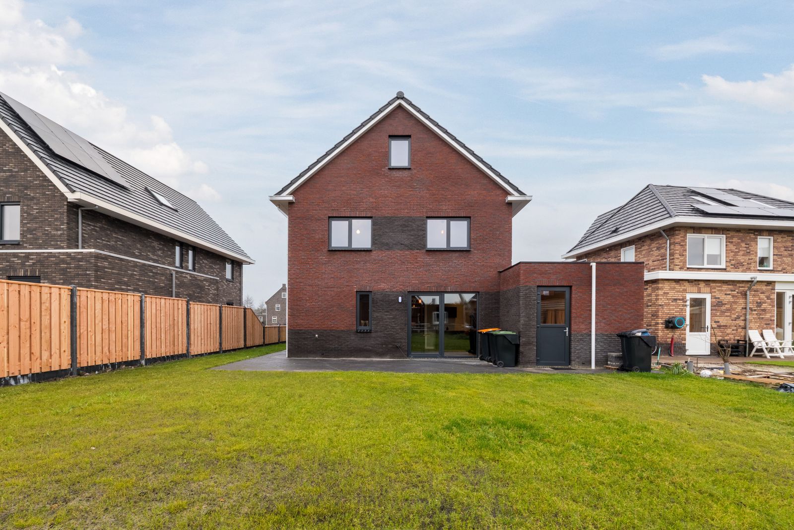 Van Ruysdaelplantsoen 2