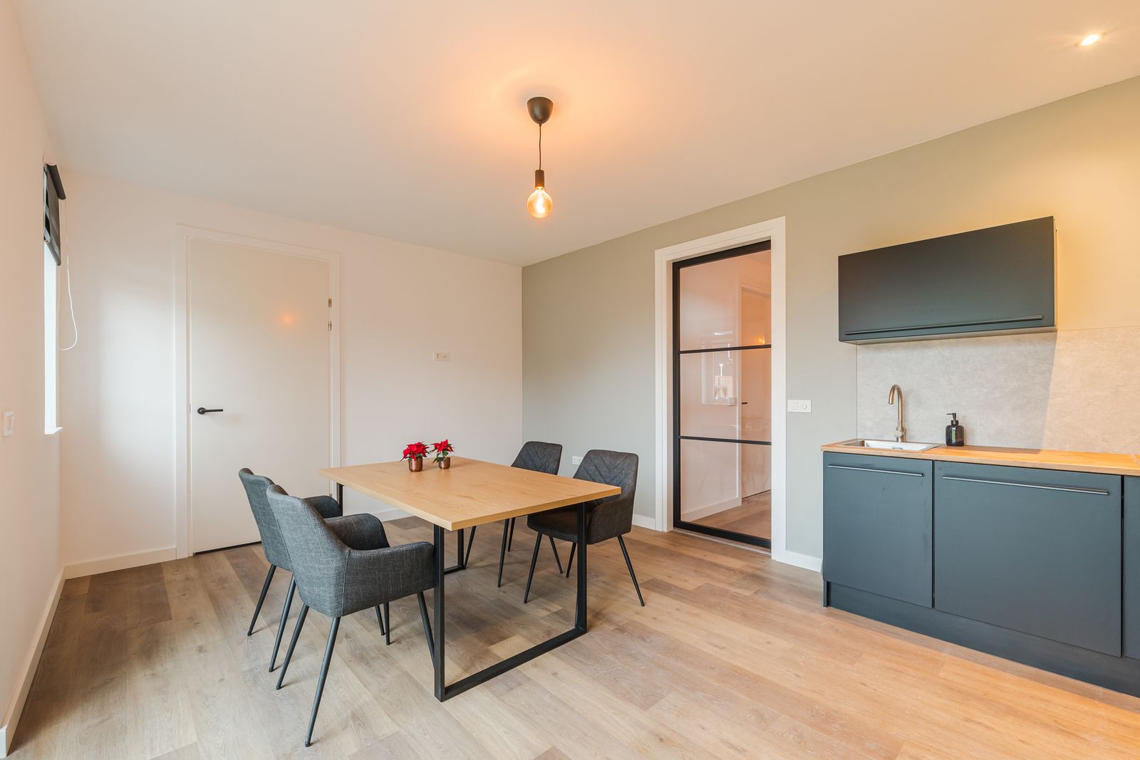 Van Ruysdaelplantsoen 2