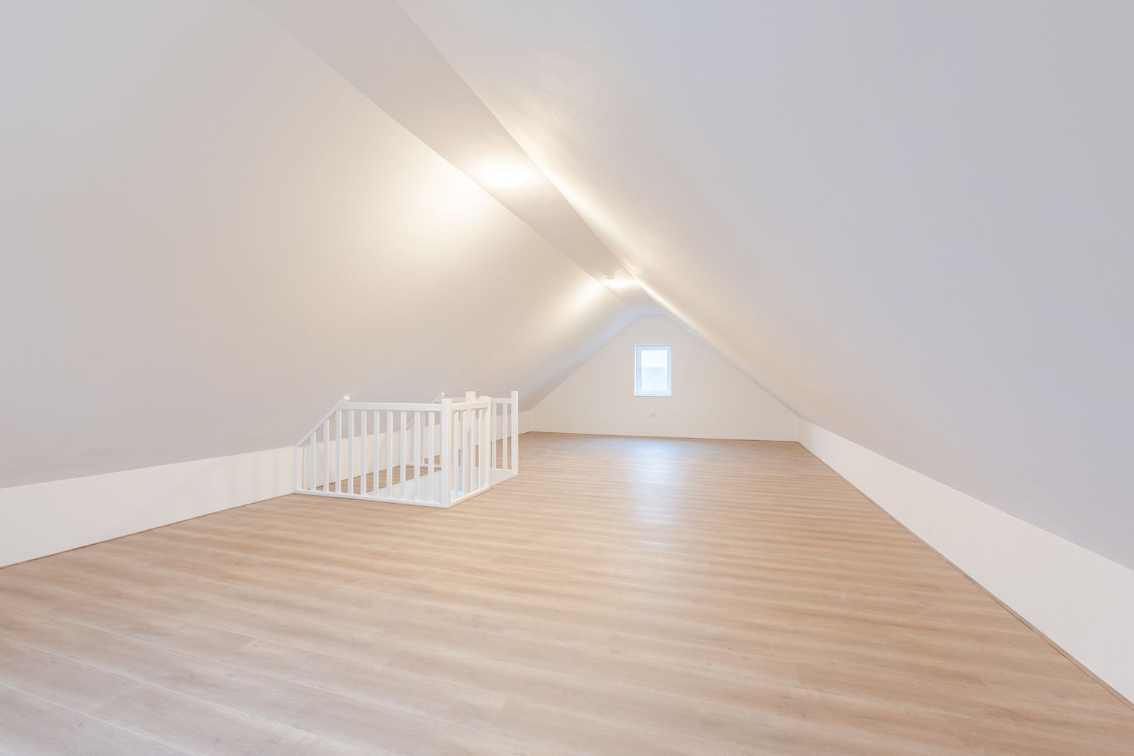 Van Ruysdaelplantsoen 2