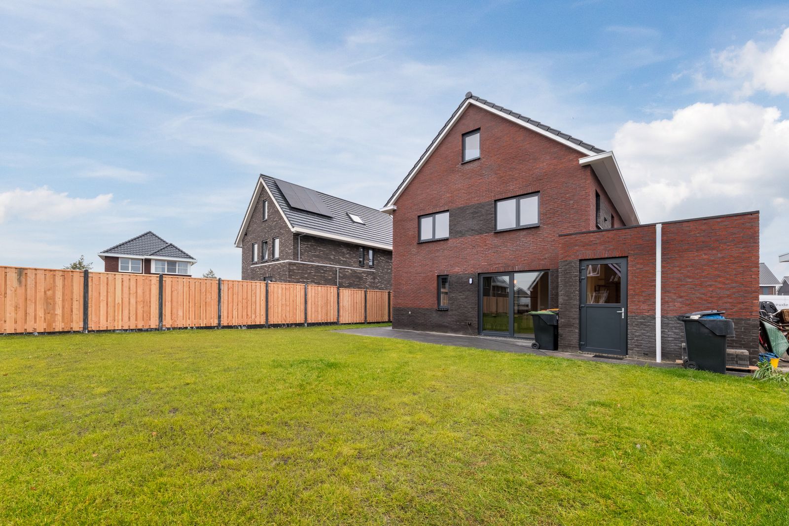 Van Ruysdaelplantsoen 2