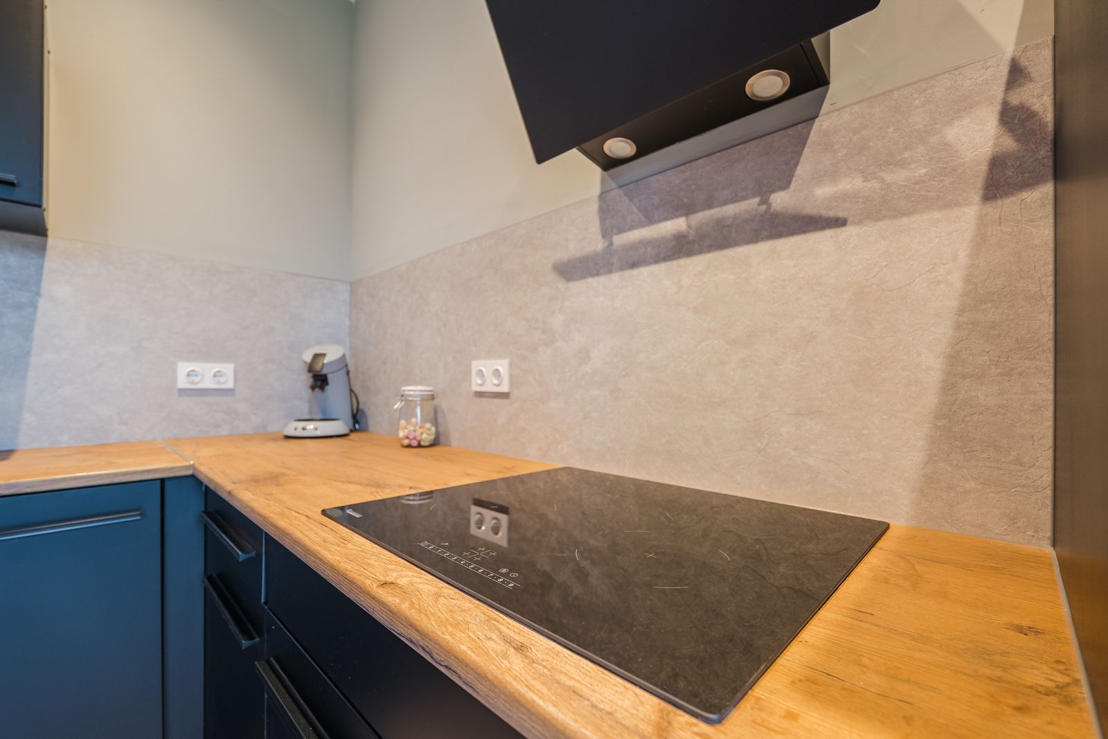 Van Ruysdaelplantsoen 2