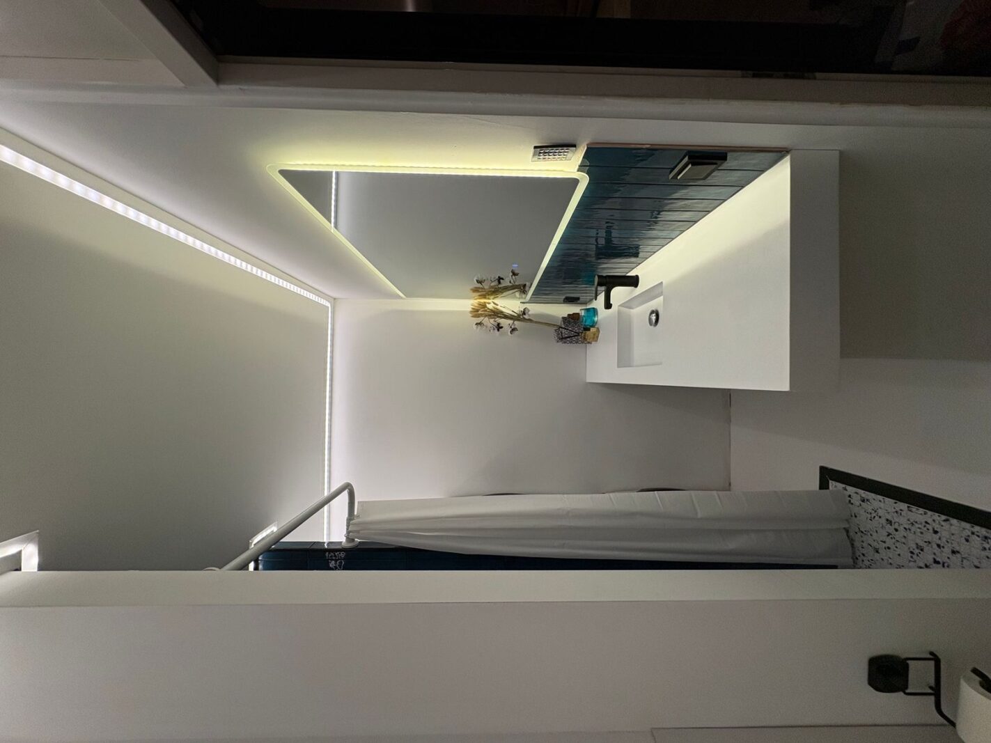 Herman Gorterplaats 95