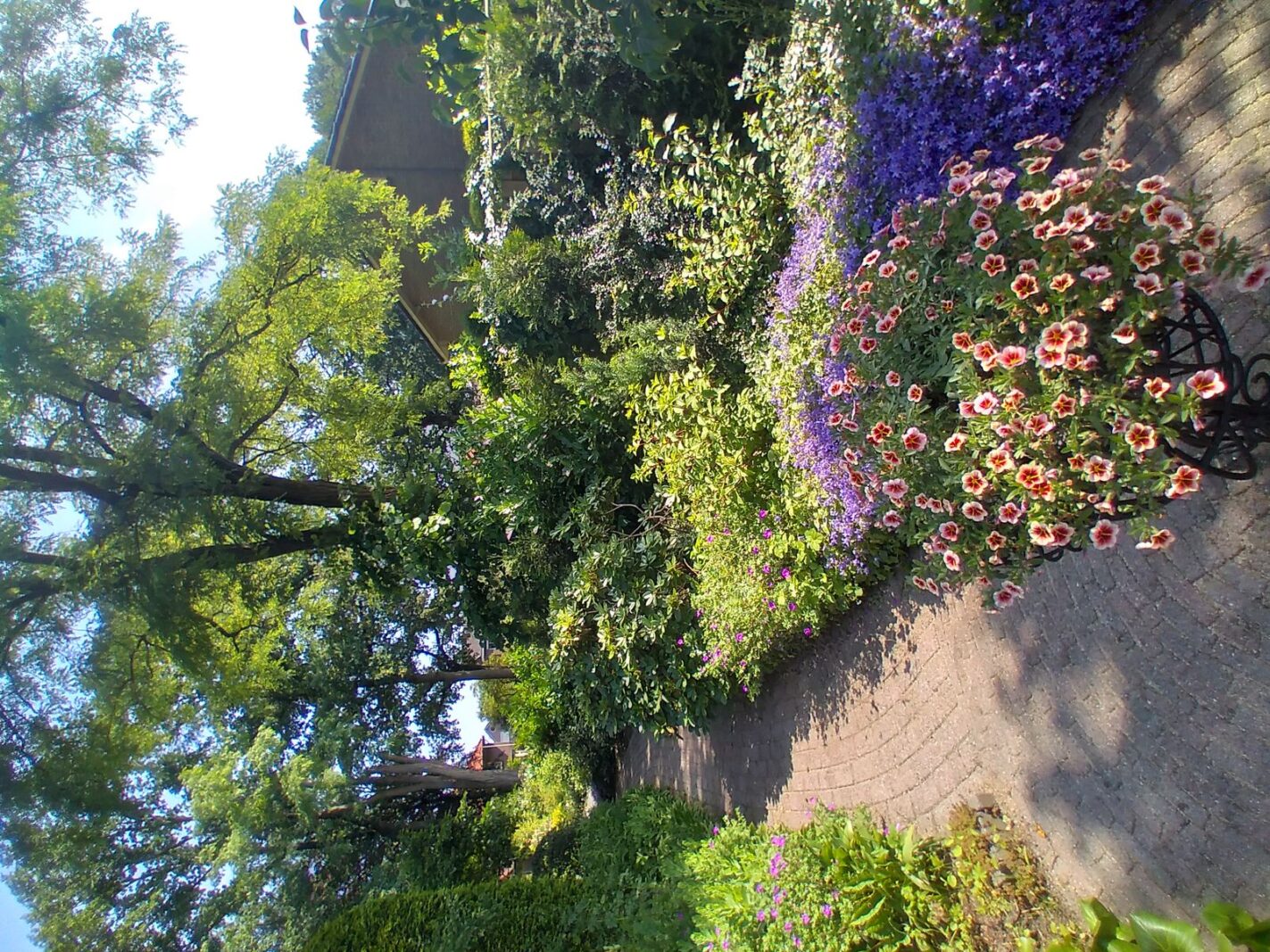 Kon Wilhelminaweg 24