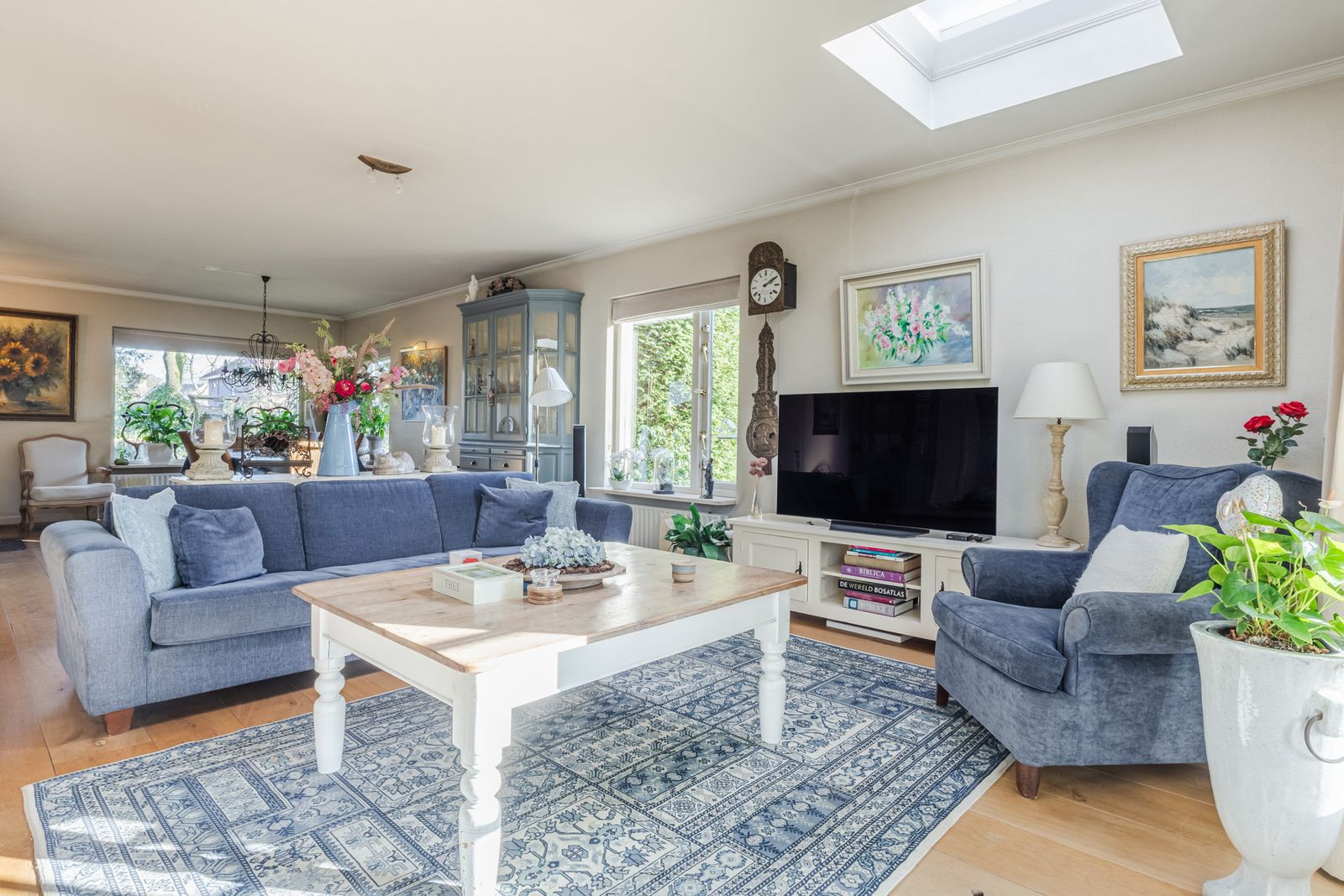 Kon Wilhelminaweg 24