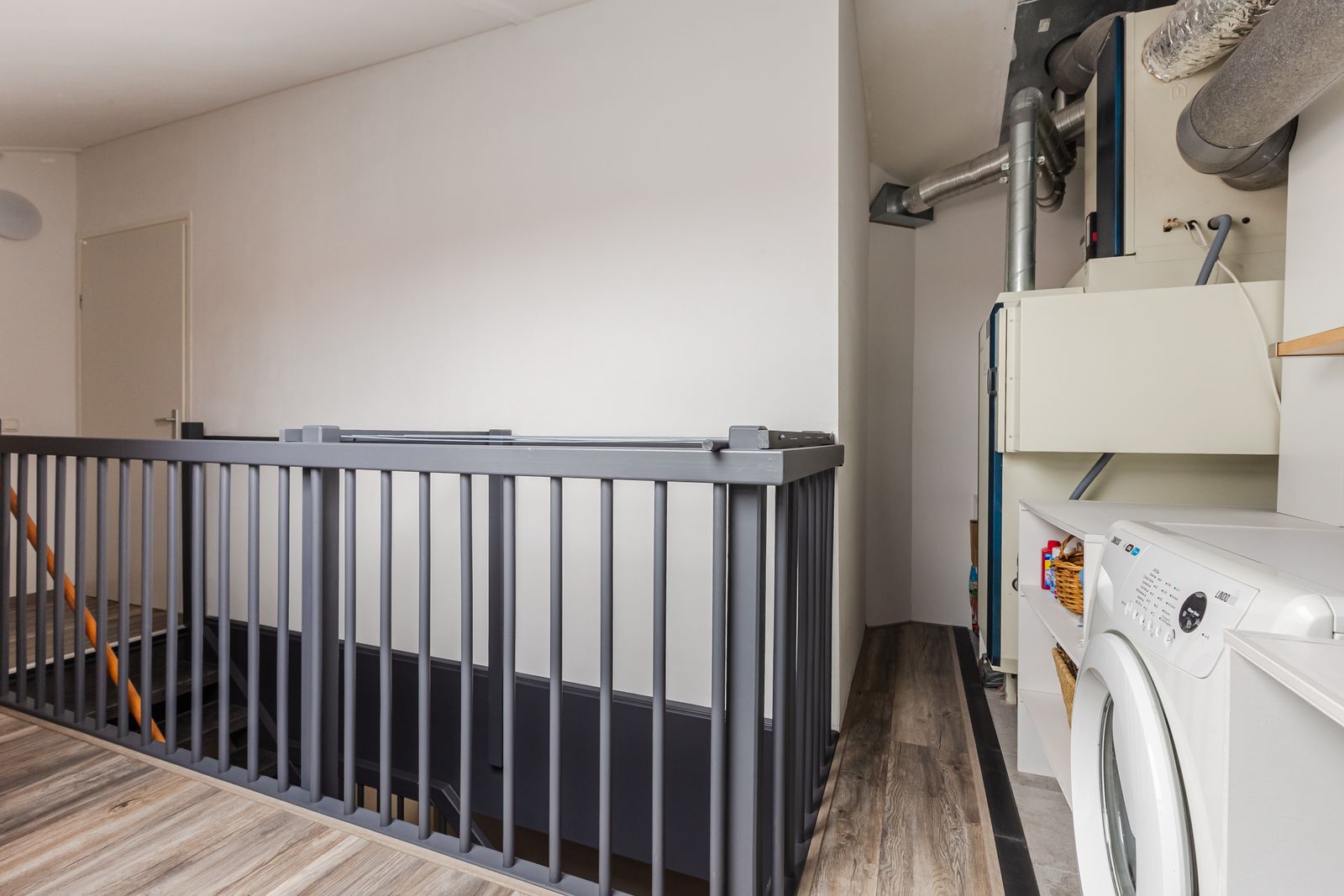 M. Kropholler-Staalstraat 9