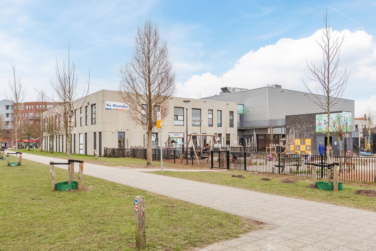 M. Kropholler-Staalstraat 9