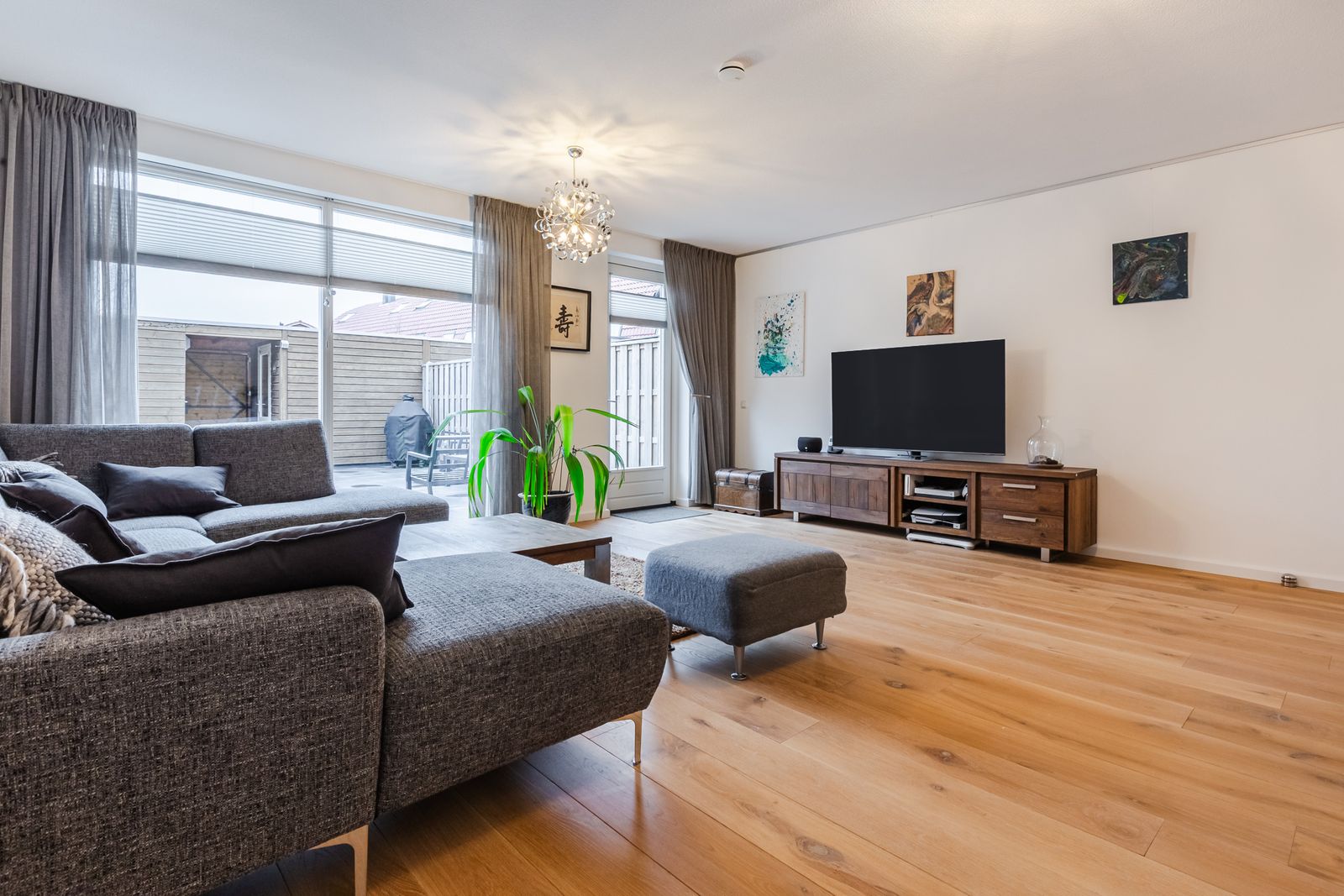 M. Kropholler-Staalstraat 9