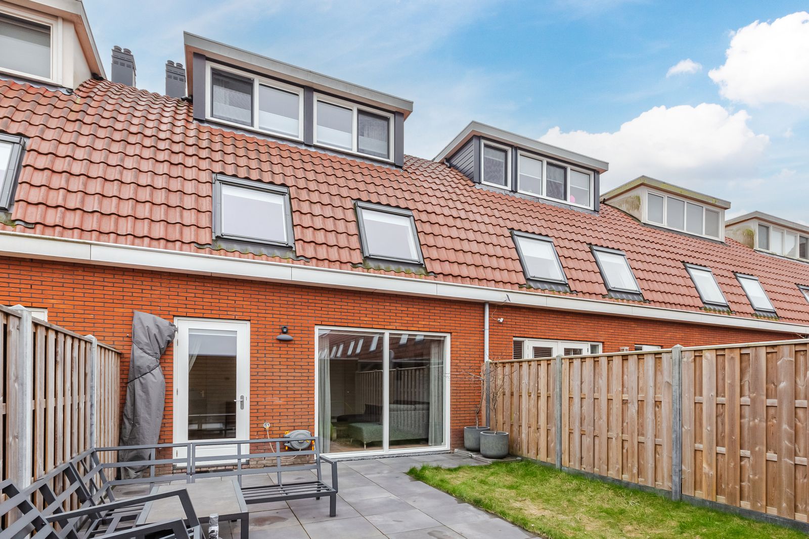 M. Kropholler-Staalstraat 9