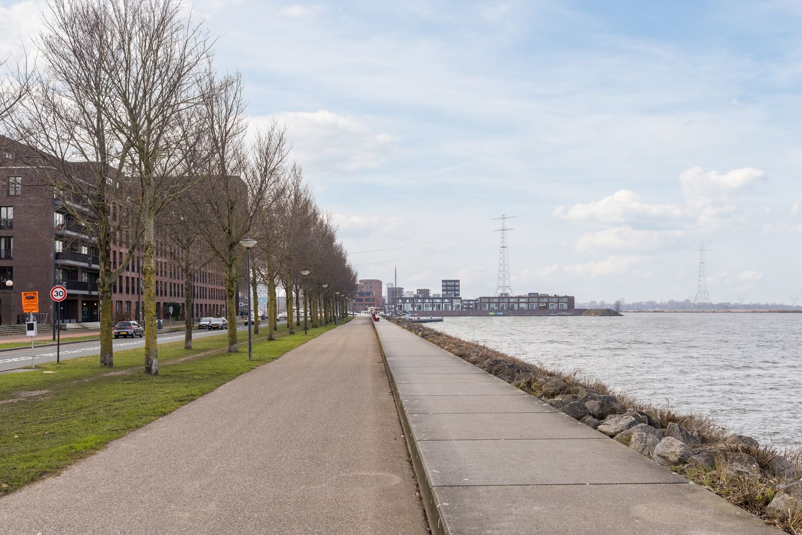 Maria Austriastraat 16