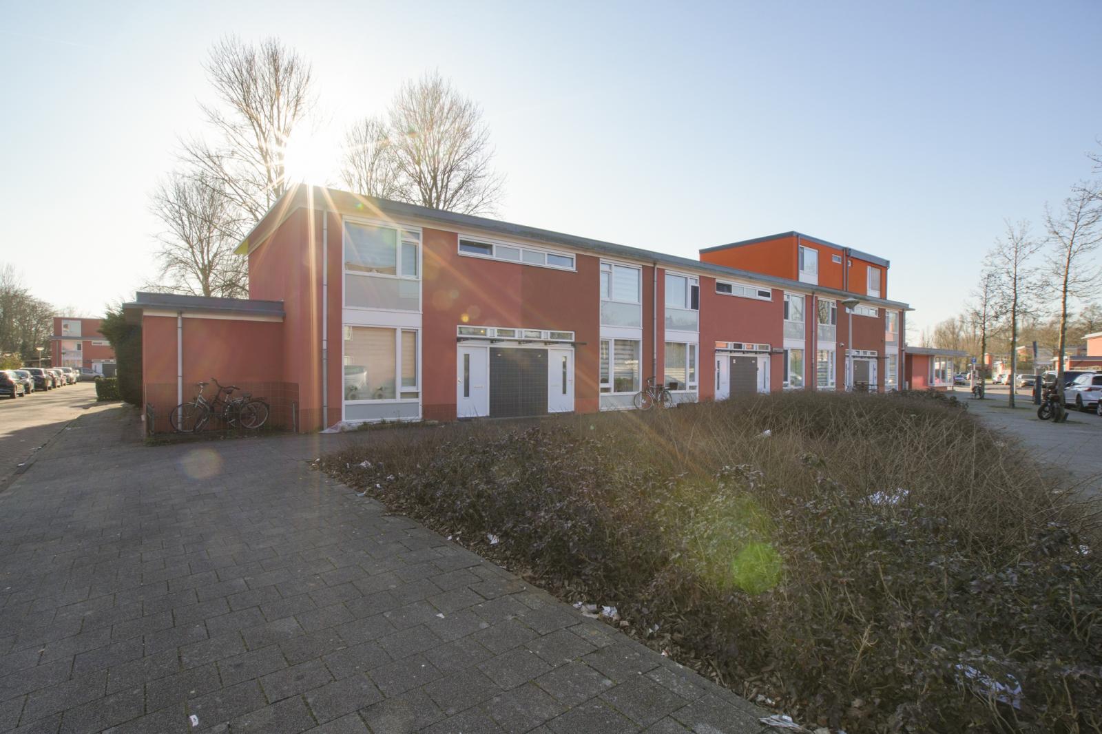 Van Karnebeekstraat 67