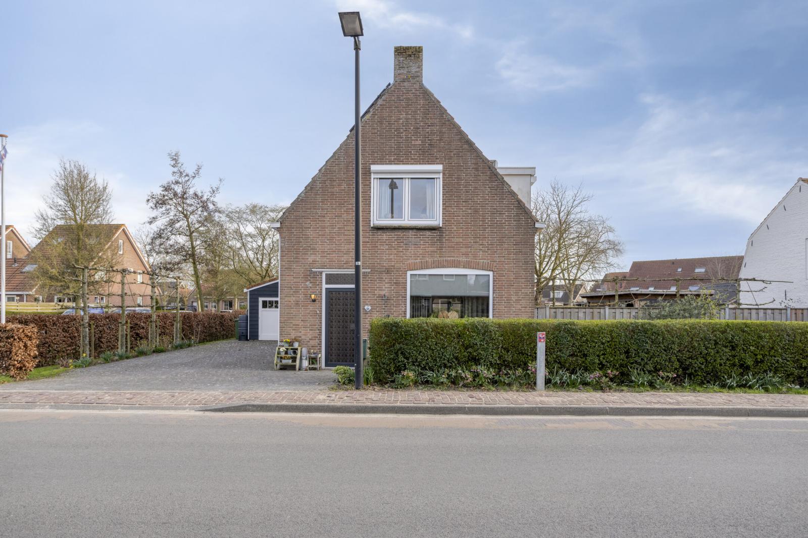 Hoofdstraat 15