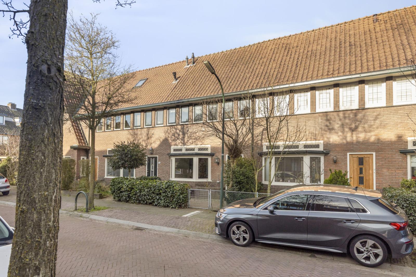 S. Hoogewerffstraat 35