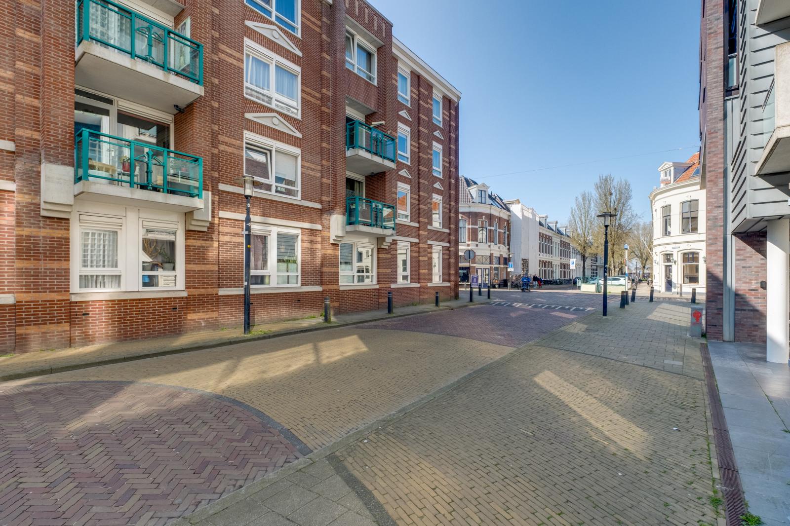 Graaf van Burenstraat 2F27