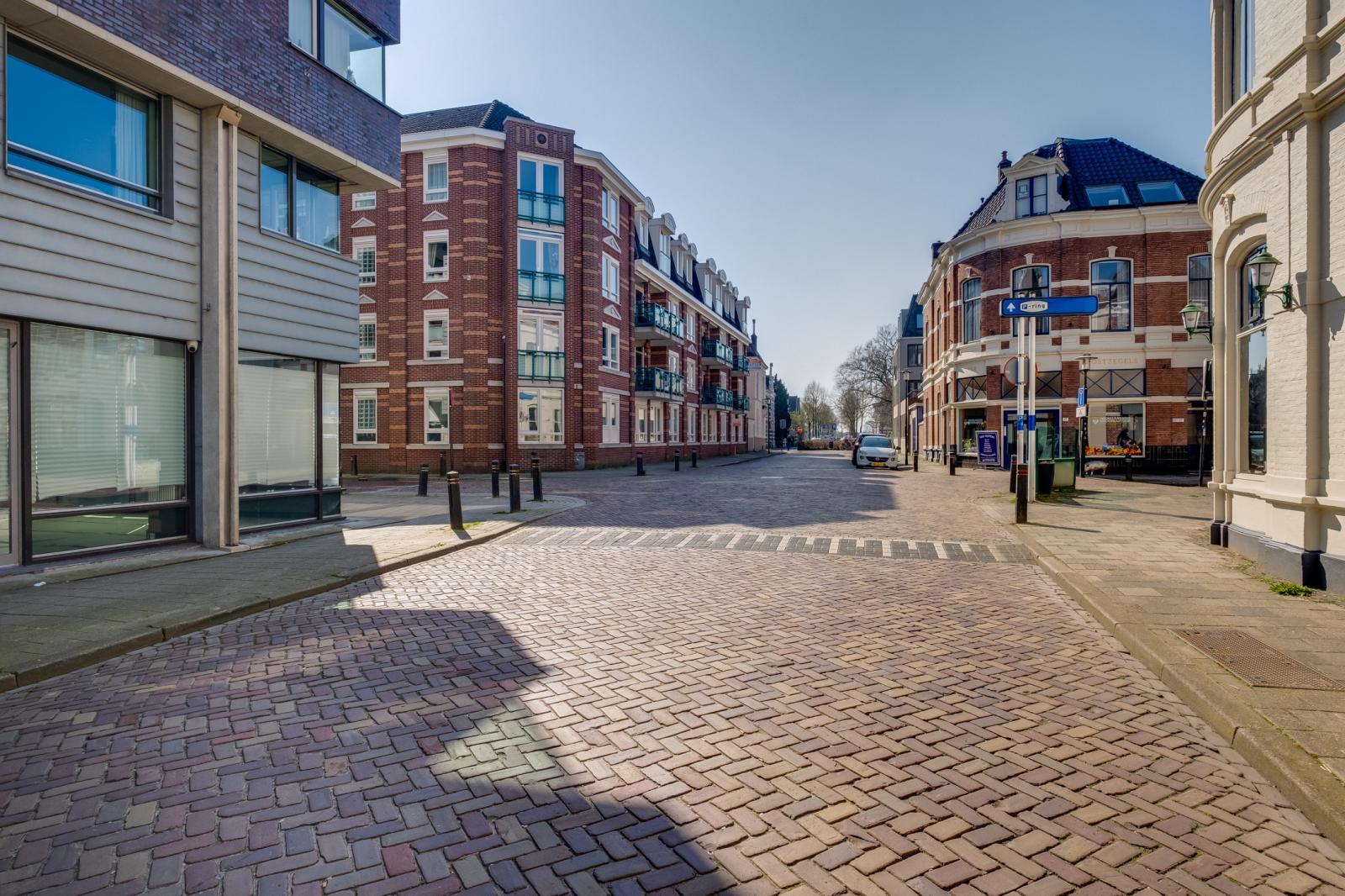 Graaf van Burenstraat 2F27