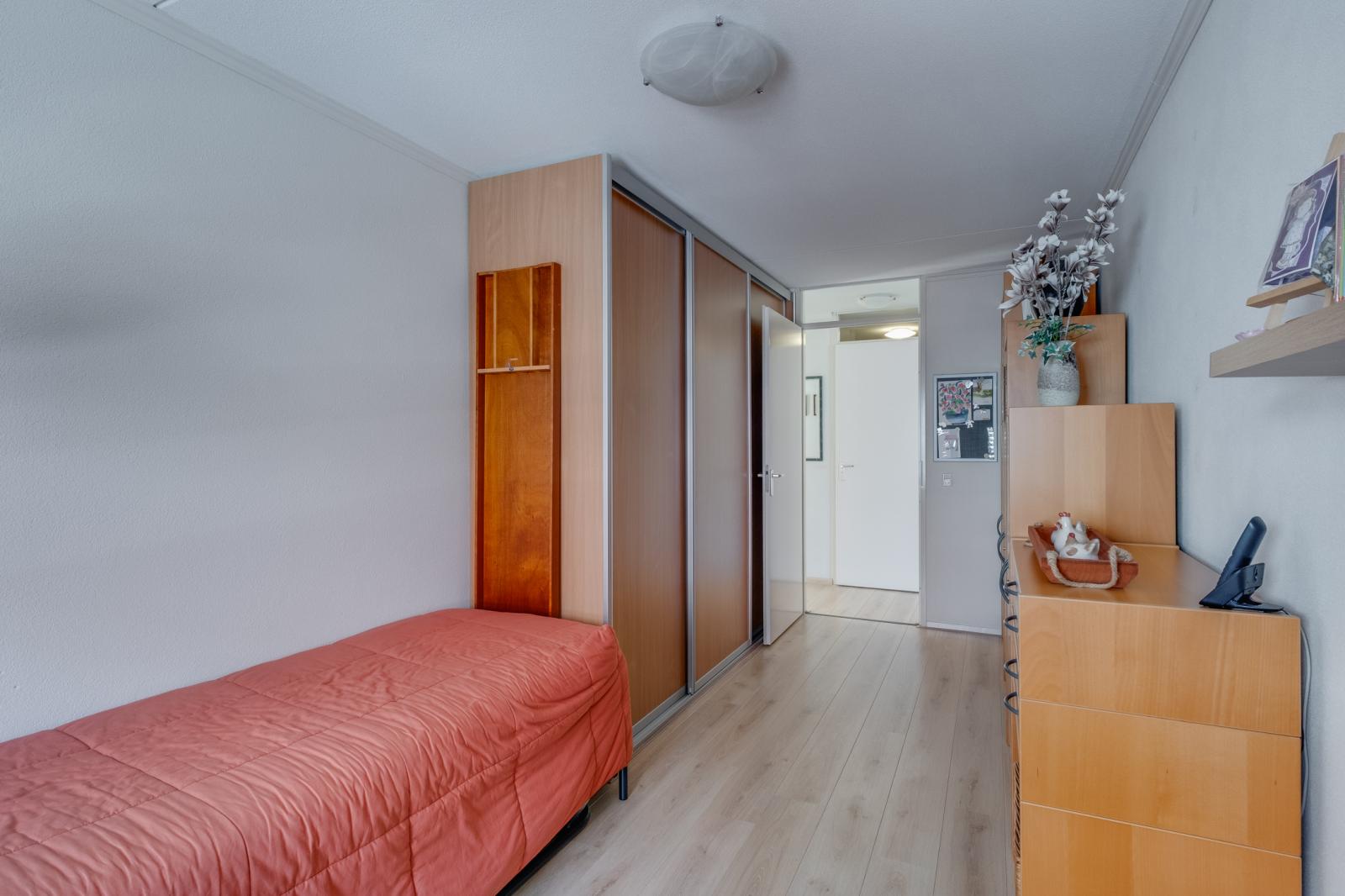 Graaf van Burenstraat 2F27