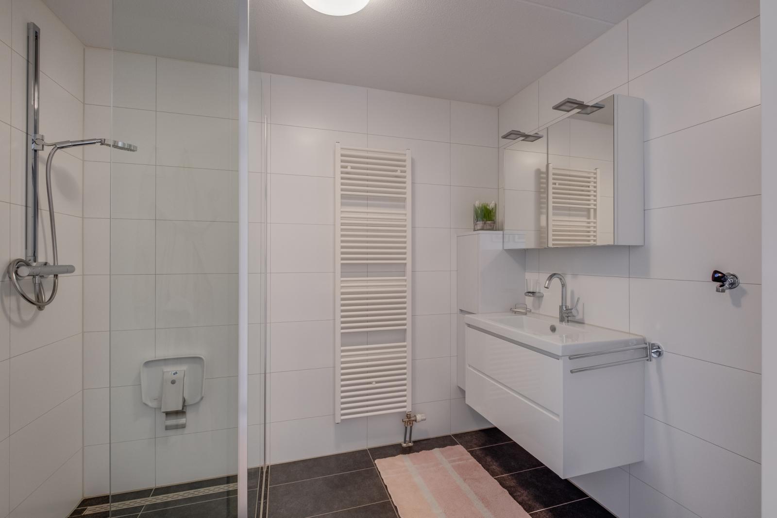 Graaf van Burenstraat 2F27