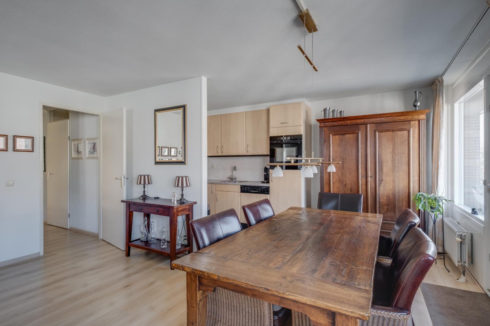 Graaf van Burenstraat 2F27