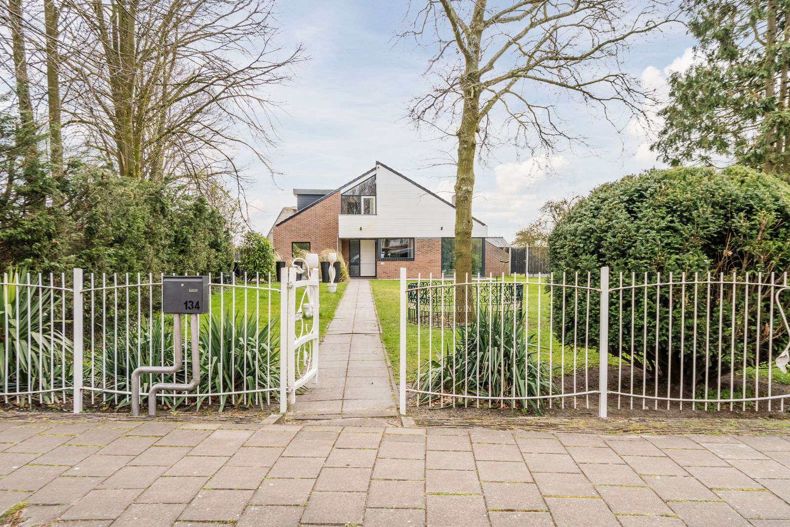 Kennemerstraatweg 134
