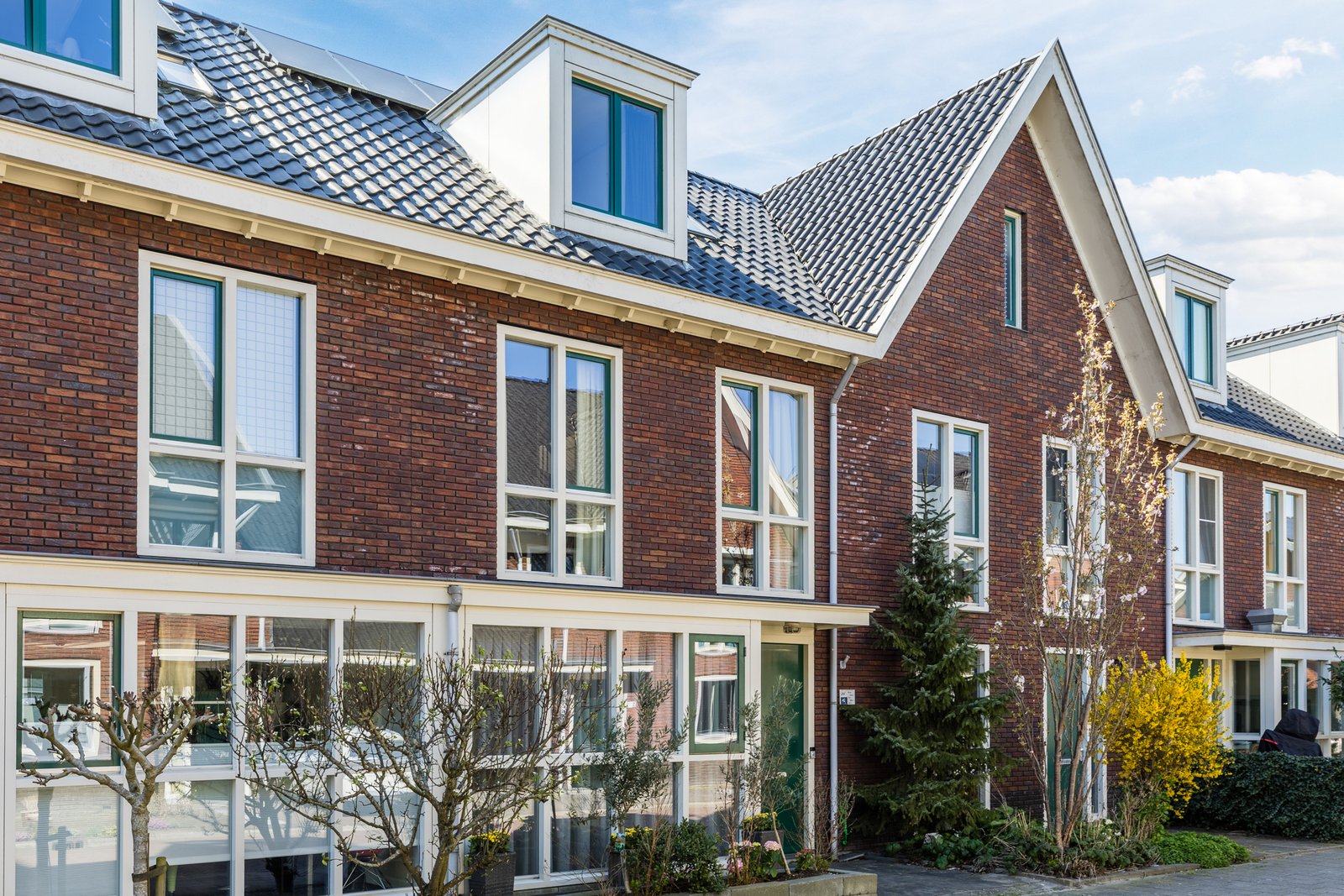 Linksbuitenstraat 24
