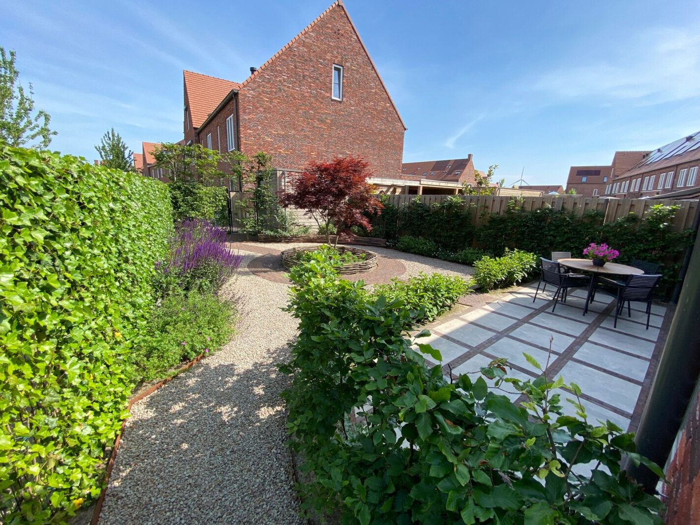 Notenhout 47
