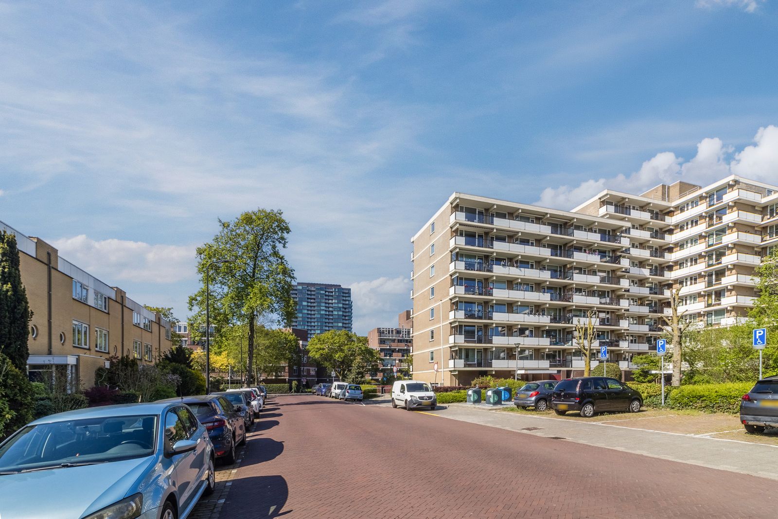 Hammarskjöldlaan 163