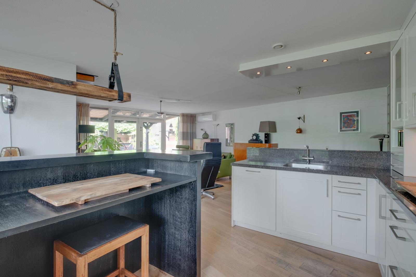 Godebaldstraat 10