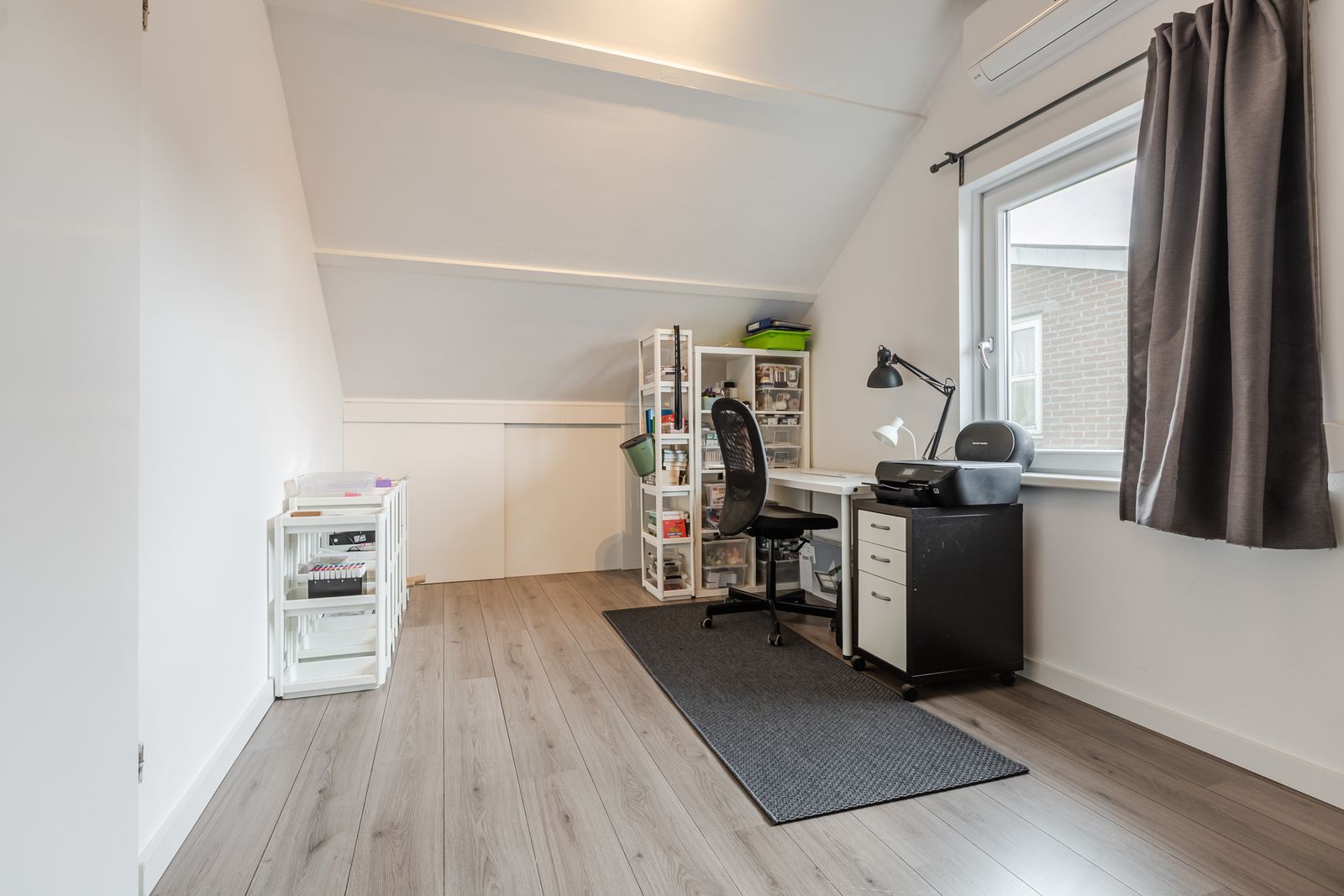Spoorstraat 27