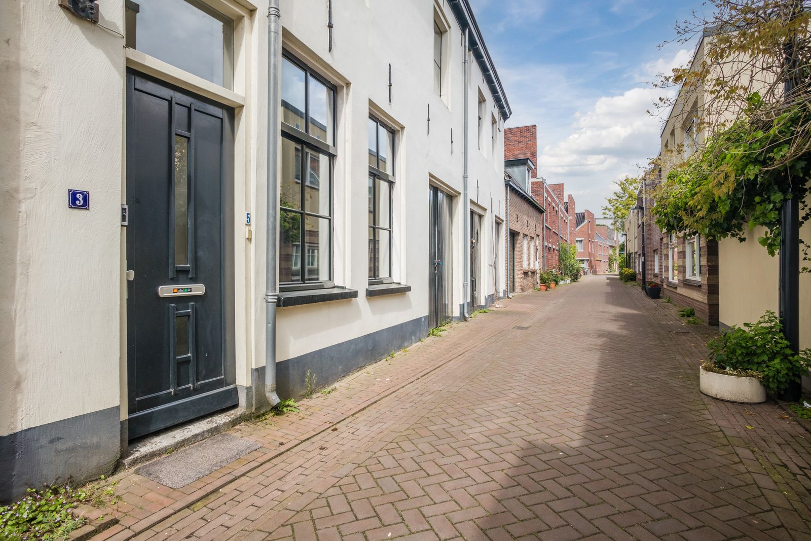 Melatensteeg 5