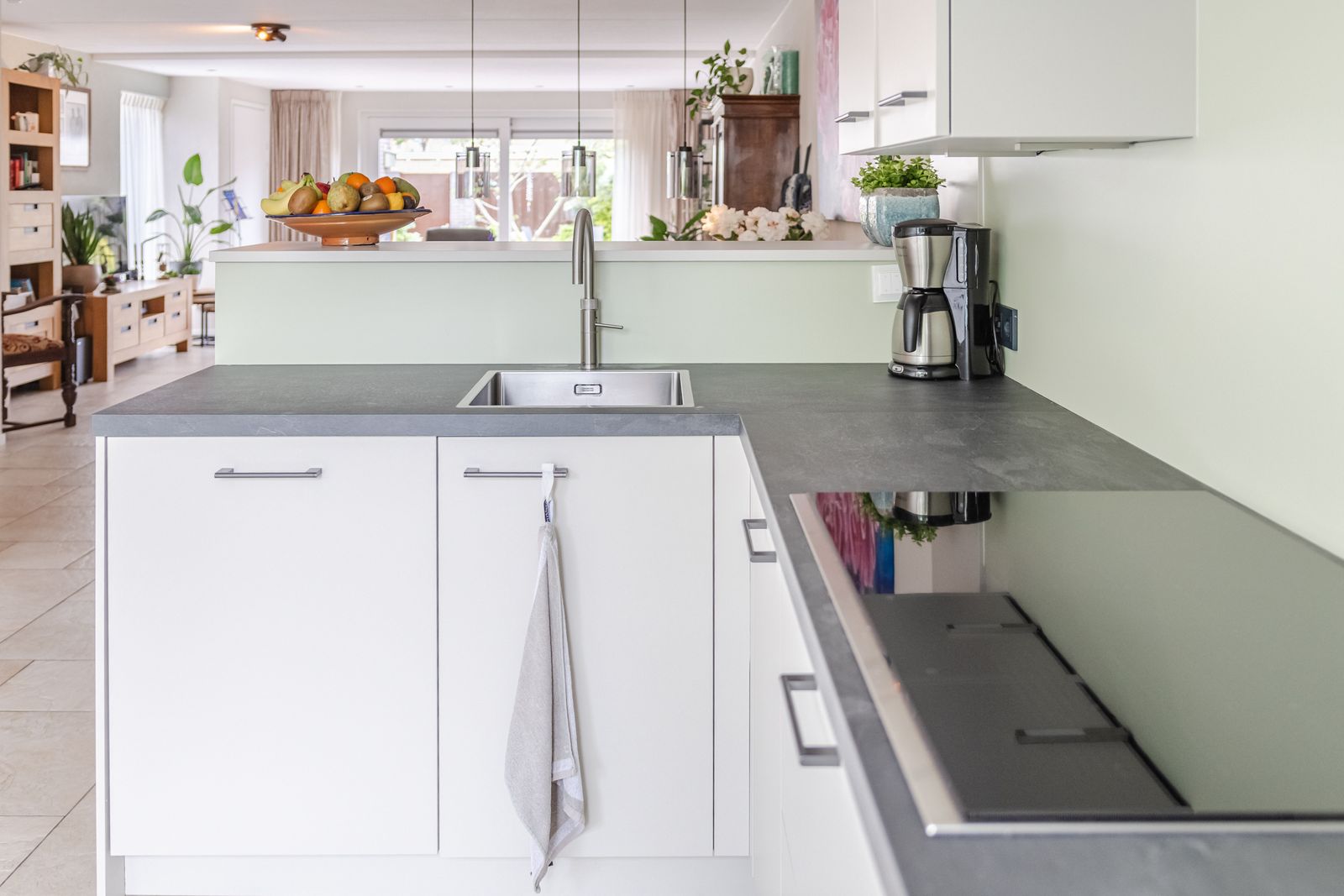 Vrouwe Van Loonstraat 19