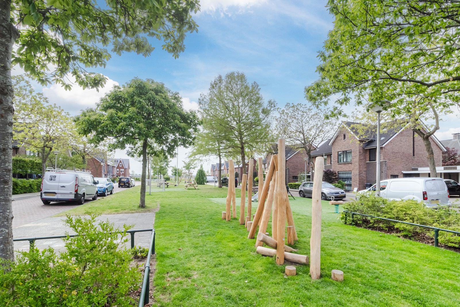 Vrouwe Van Loonstraat 19
