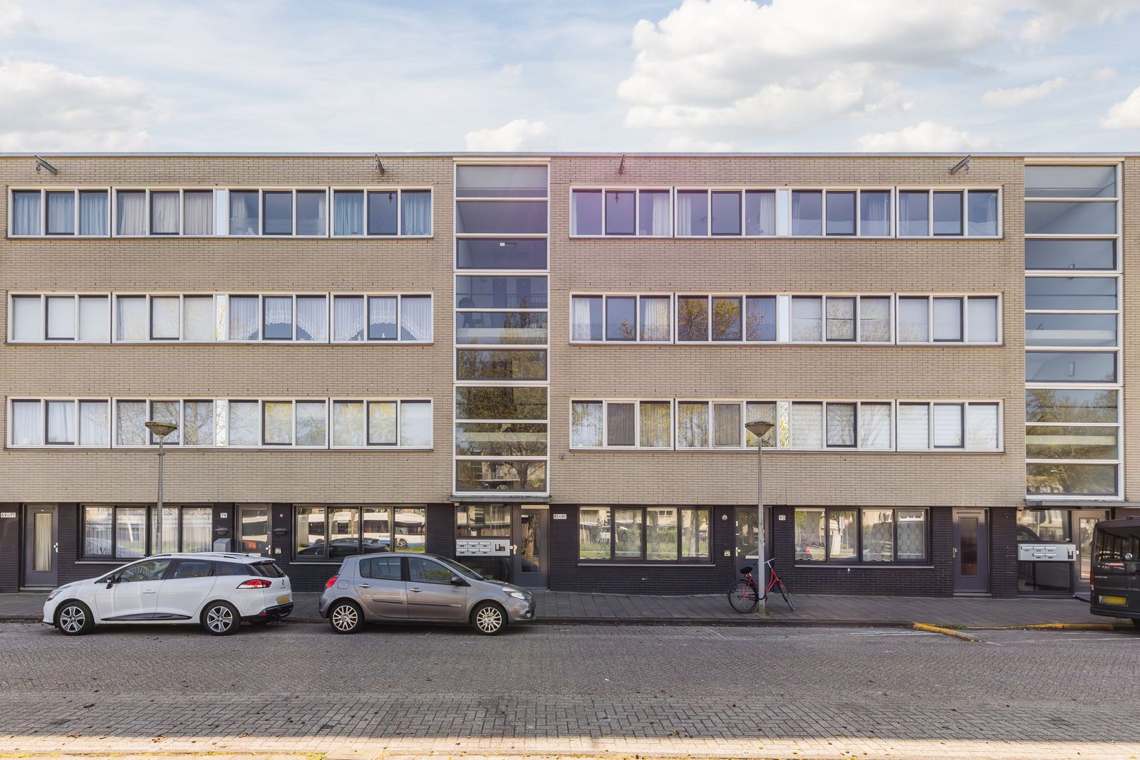 J.M. den Uylstraat 91