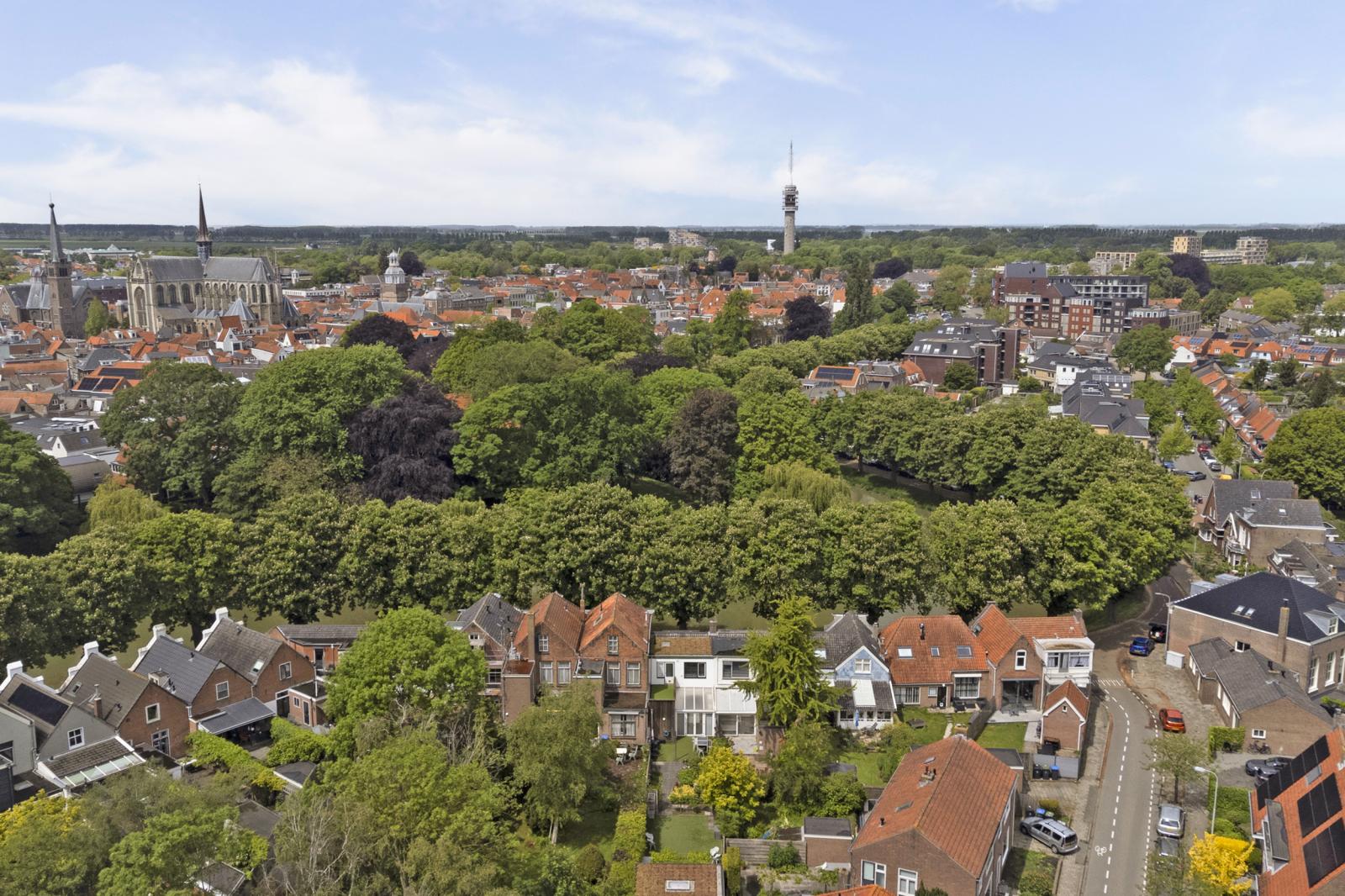 Oostsingel 128